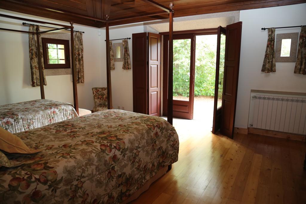 Quinta Dos Castanheiros Bed And Breakfast Ponte de Lima Camera foto