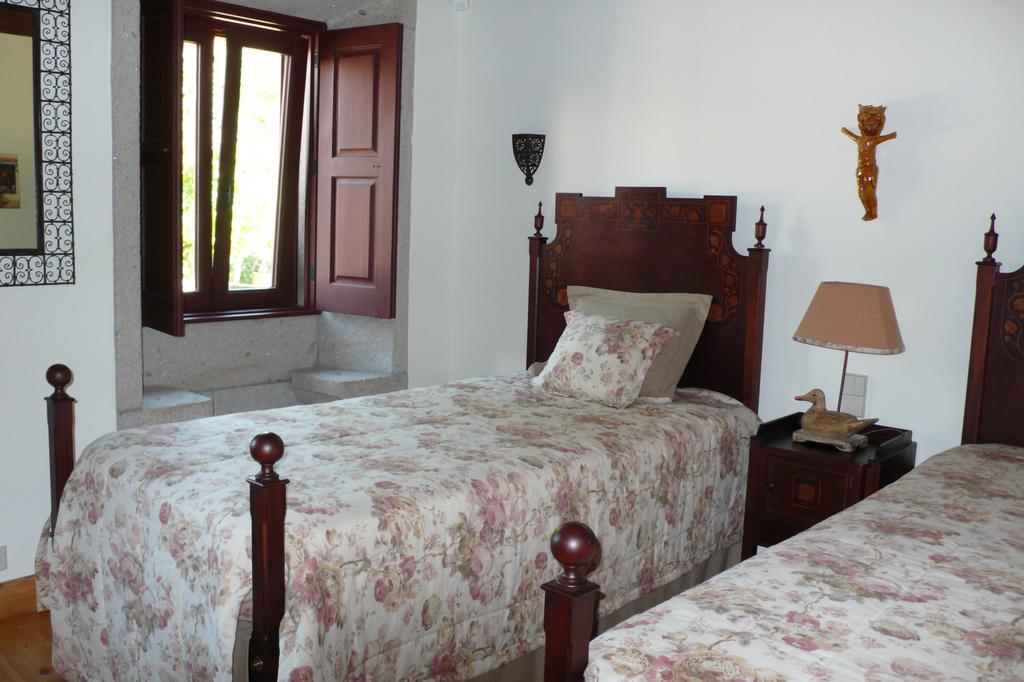 Quinta Dos Castanheiros Bed And Breakfast Ponte de Lima Esterno foto